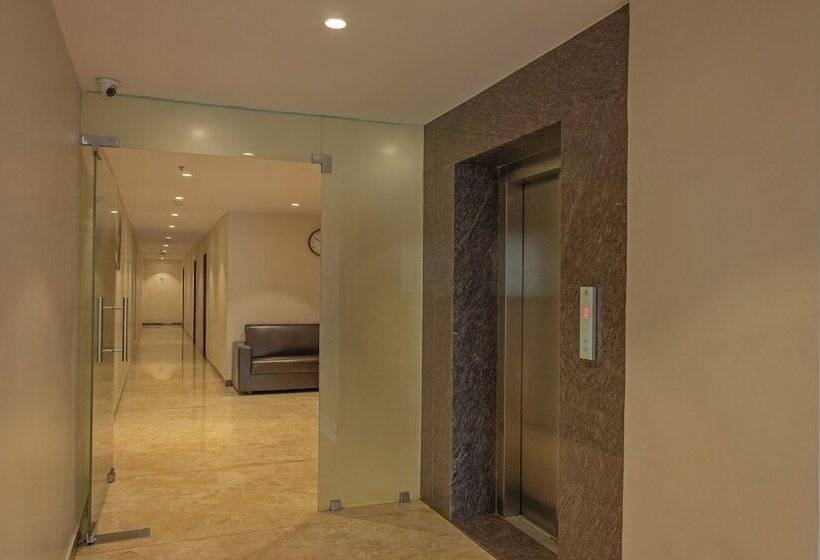 בית מלון כפרי Treebo Seasons Comfort