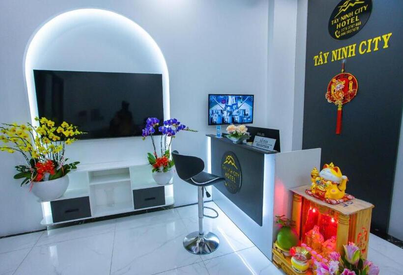 هتل Tây Ninh City