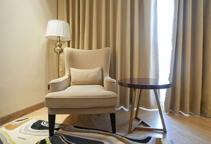 Udman Hotel Gurugram