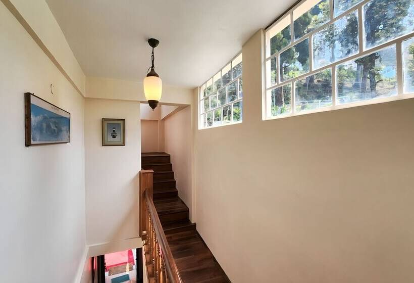 Ivanhoe Hotel A Heritage Property