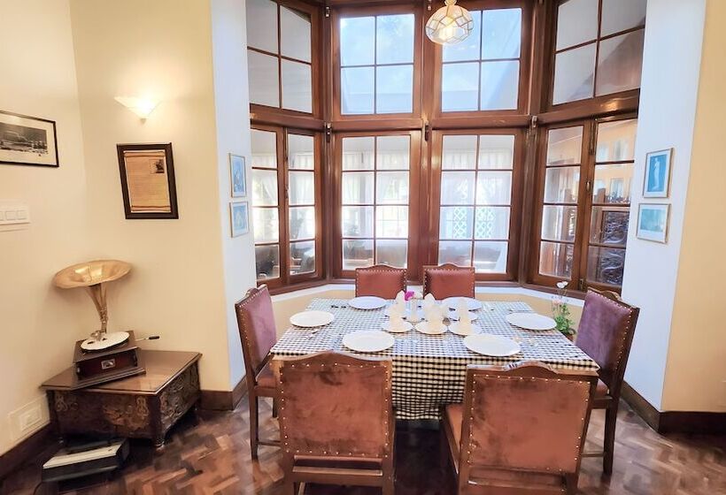 Ivanhoe Hotel A Heritage Property