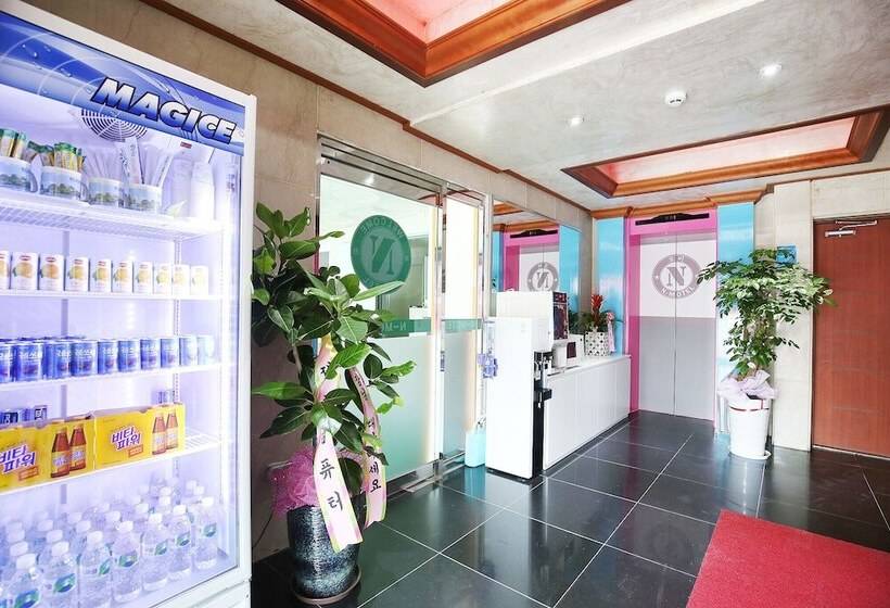 Jecheon N Motel