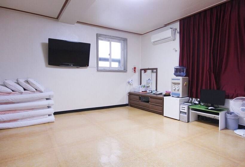 מוטל Andong Lotto