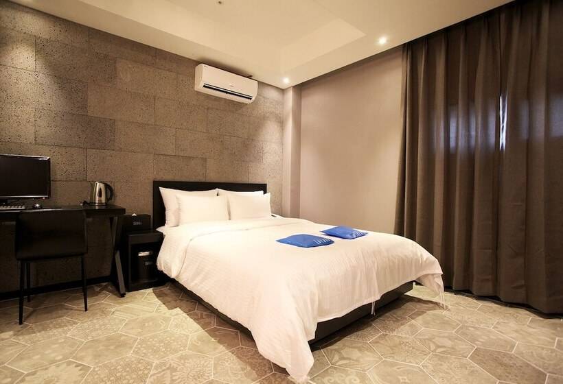 מוטל Ansan Boutique Hotel Reniel