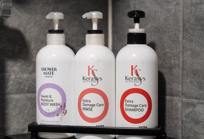 فندق على الطريق Anseong Rivera