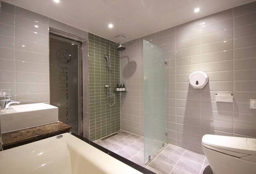 فندق على الطريق Deokcheon Den Basta