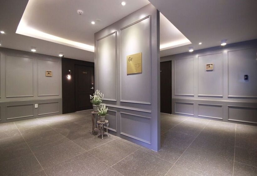 فندق على الطريق Deokcheon Den Basta