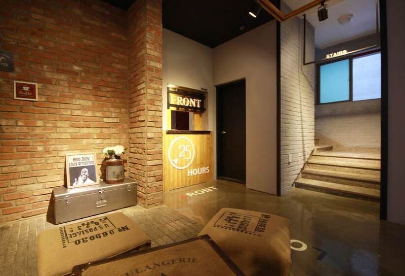 فندق على الطريق Deokcheon Den Basta