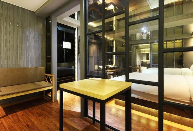 모텔 Busan Yeonsan Dong Bnb