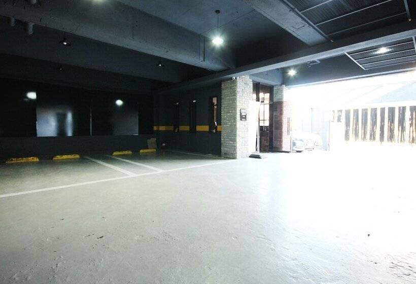 모텔 Busan Yeonsan Dong Bnb