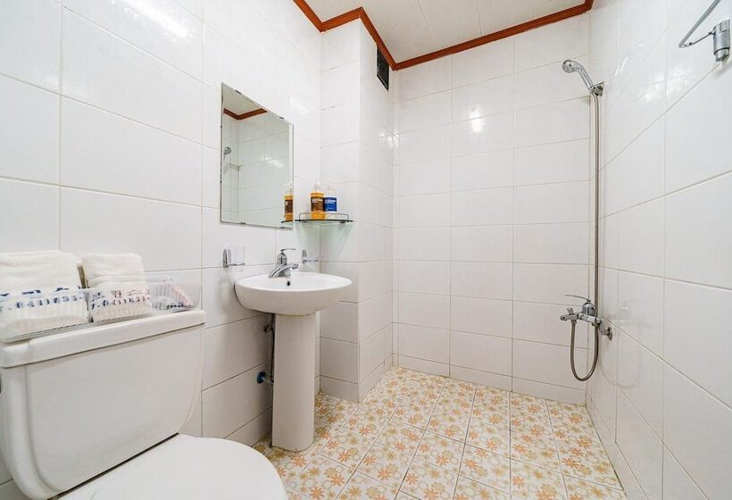 فندق على الطريق Buyeo Prince