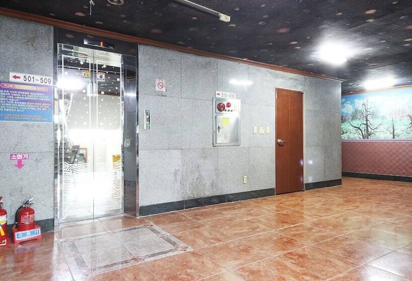 Motel Changnyeong Bugok Gagopa