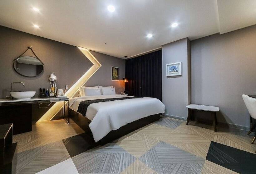 모텔 Changwon Boutique Hotel Gung