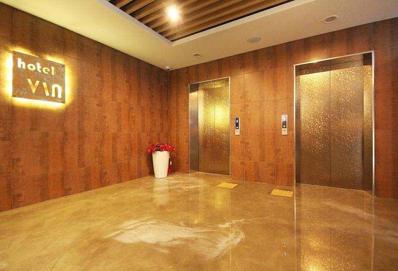 فندق على الطريق Changwon Jinhae Yongwon Hotel Vin