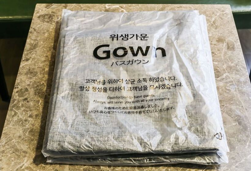 מוטל Changwon Paryongdong Soo