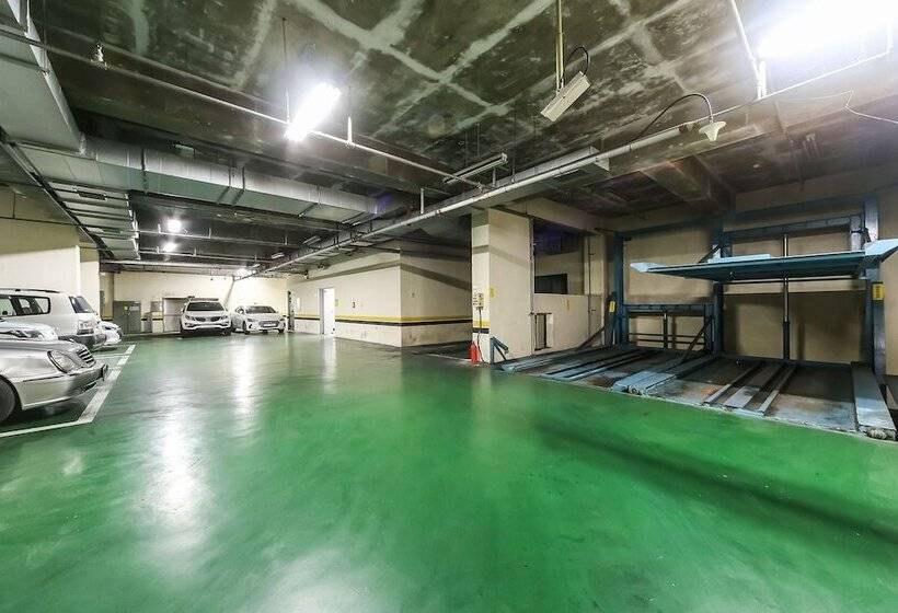 מוטל Changwon Sangnamdong Cello