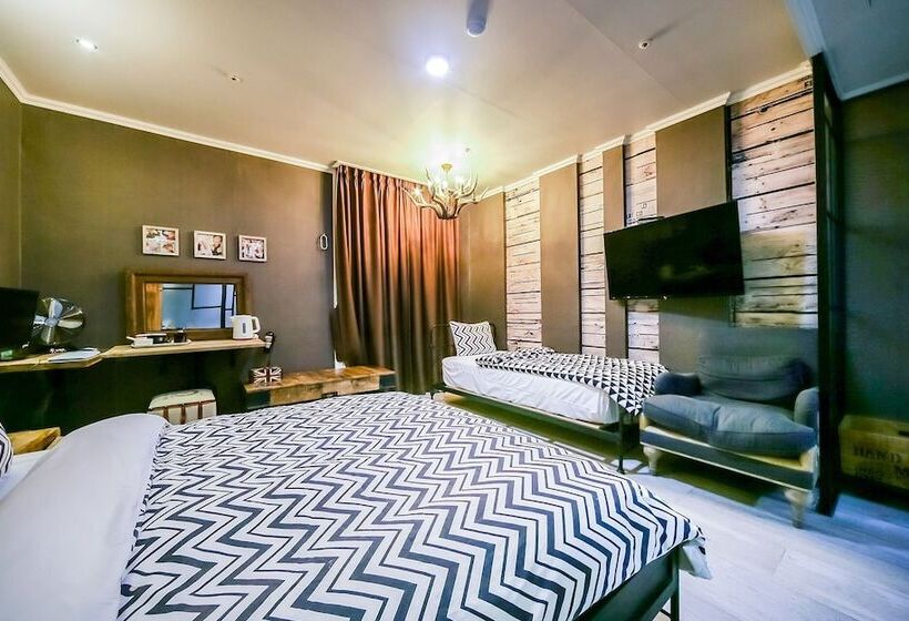 汽车旅馆  Changwon Sangnamdong Heritage