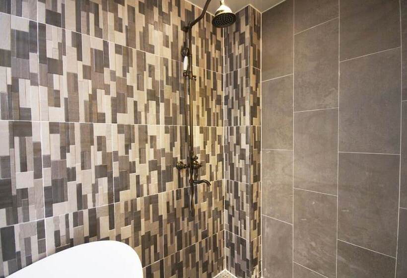 汽车旅馆  Changwon Sangnamdong Heritage