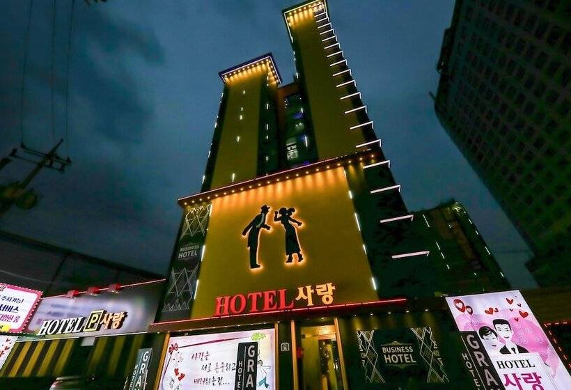 Мотель Cheonan Hotel Sarang