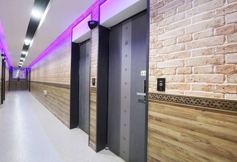 Мотель Cheonan Hotel Sarang