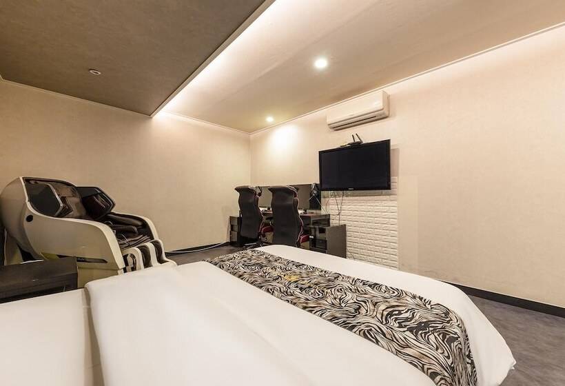 فندق على الطريق Cheonan Windsor