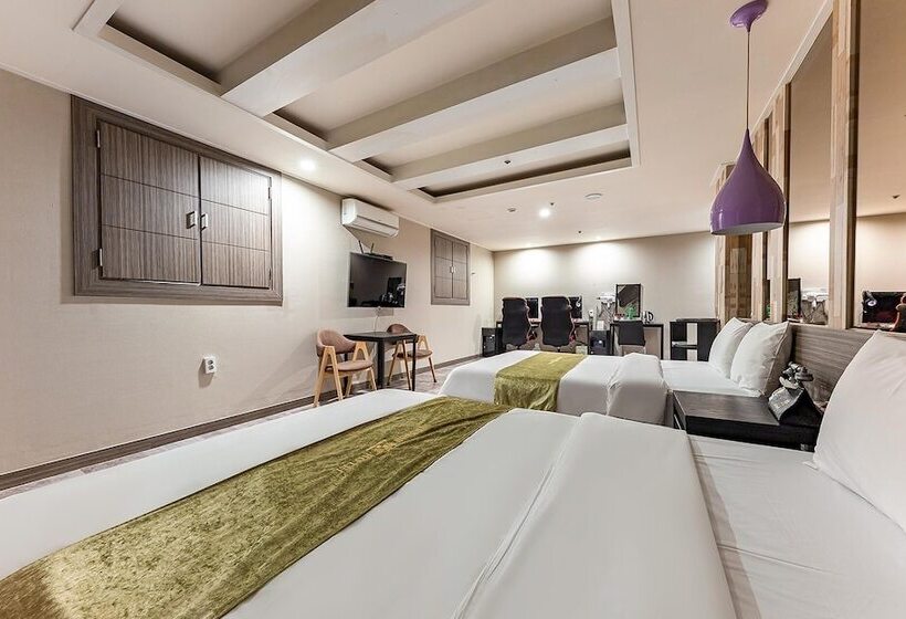 فندق على الطريق Cheonan Windsor