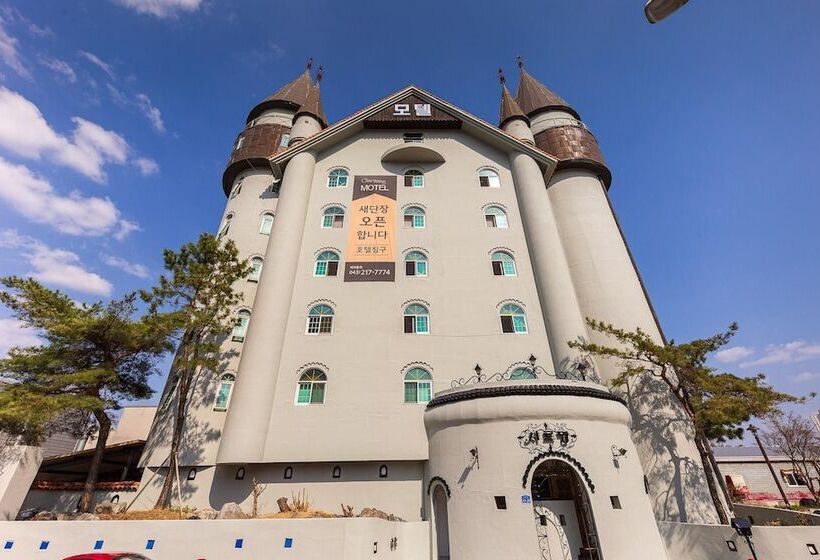 Motel Cheongju Ochang Memory Stay