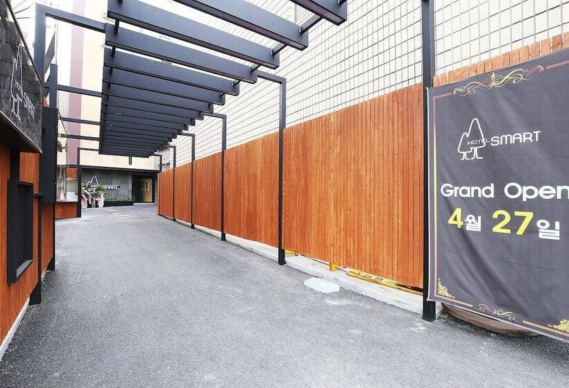 모텔 Cheongju Hotel Smart