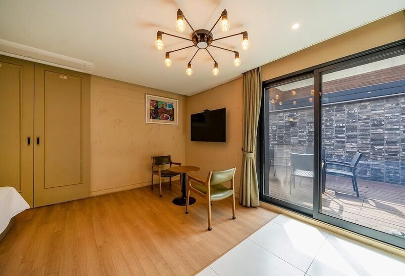 모텔 Cheongju Hotel Smart