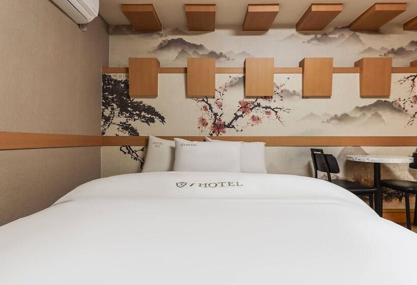 מוטל Chuncheon Aye