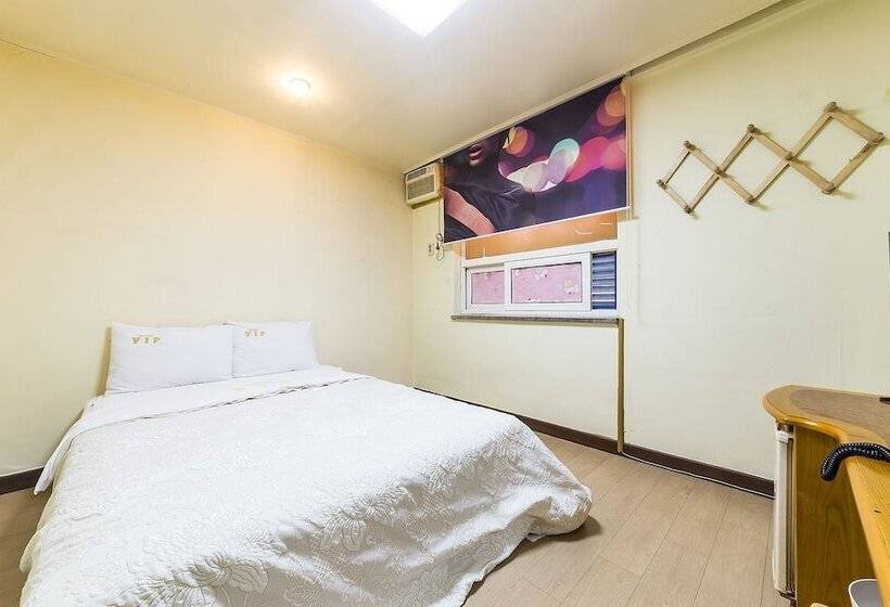 汽车旅馆  Chuncheon Metro