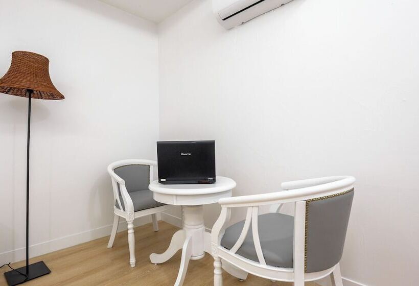 모텔 Chungju Baraan