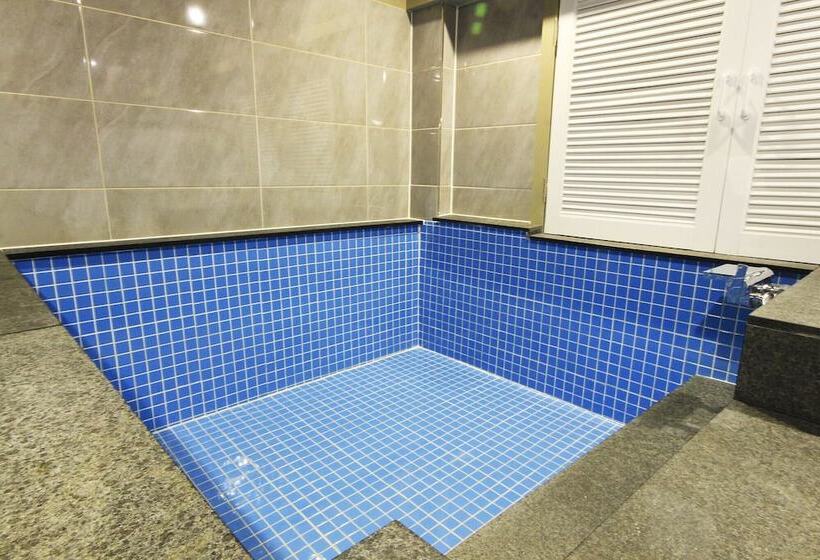 Мотель Daegu Bonridong Lovely