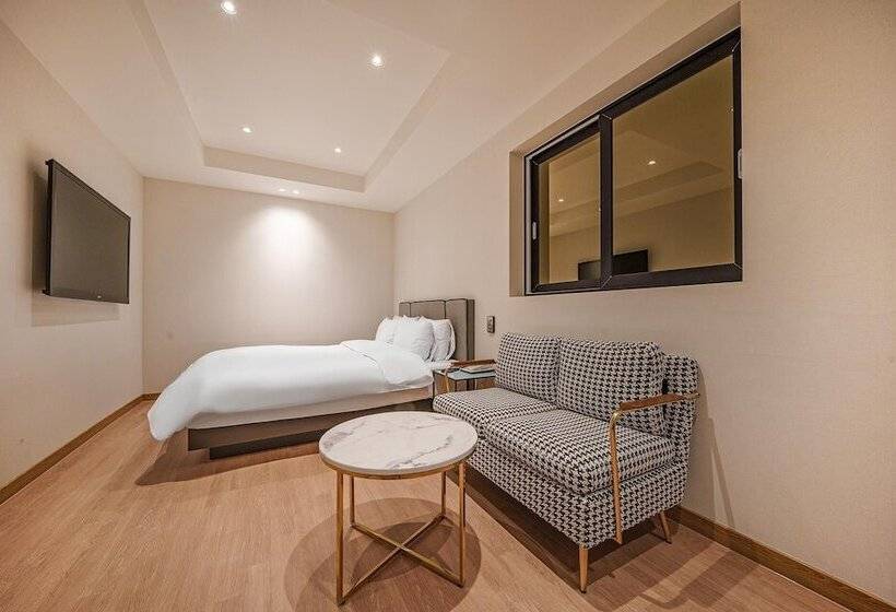 Мотель Daegu Dongdaegu Station Hotel Cherish