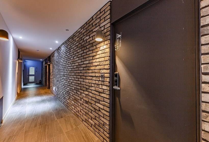 모텔 Daejeon Daeheung Hotel Knock On