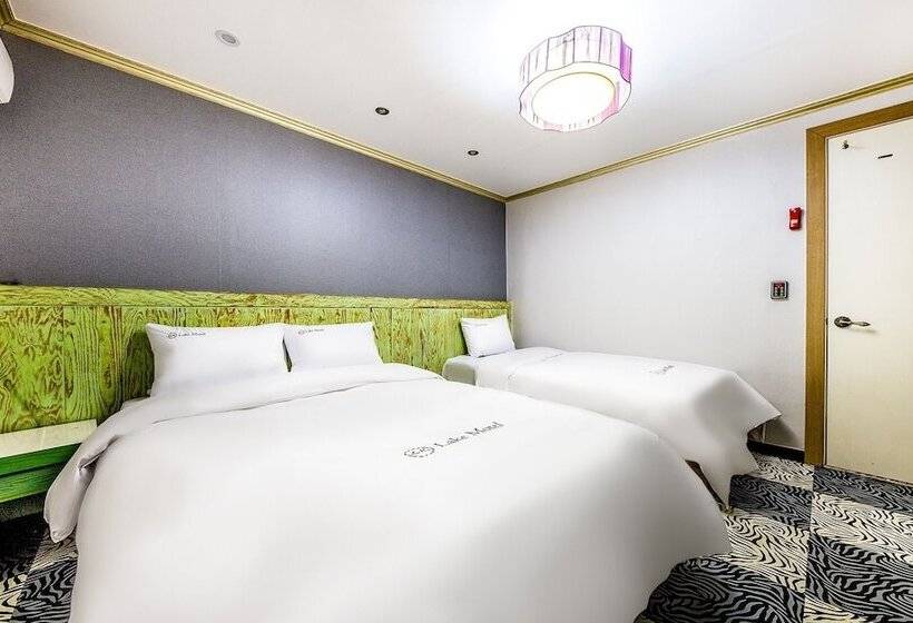 모텔 Daejeon Daesa Lake