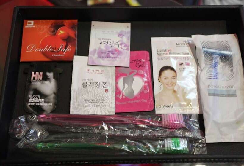 모텔 Daejeon Daesa Lake