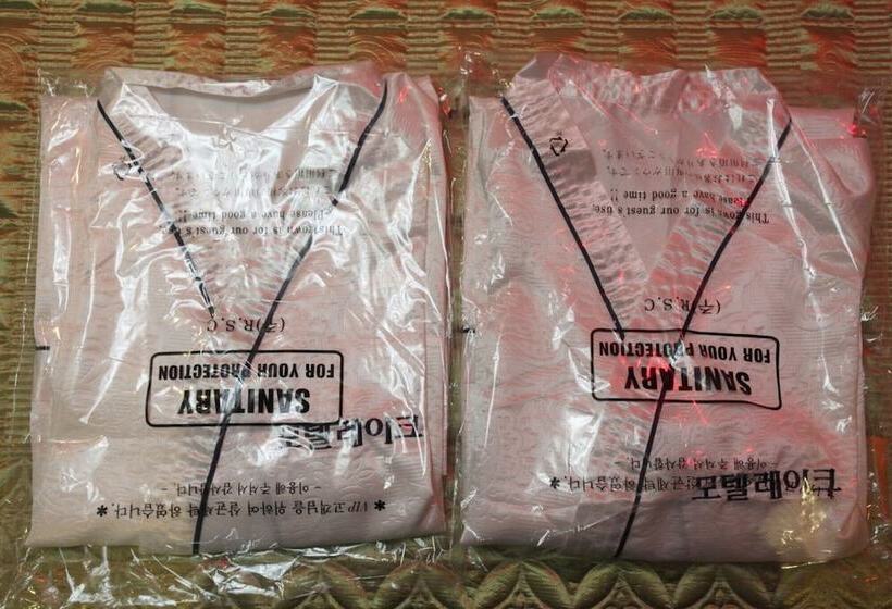 모텔 Daejeon Daesa Lake