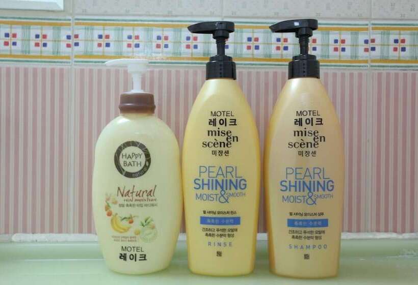 모텔 Daejeon Daesa Lake