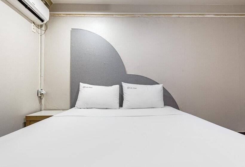 모텔 Daejeon Daesa Lake