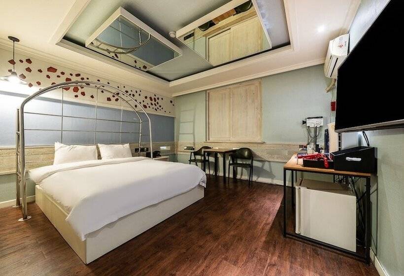 Motel Daejeon Ambassador Mac
