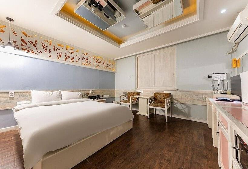 Motel Daejeon Ambassador Mac