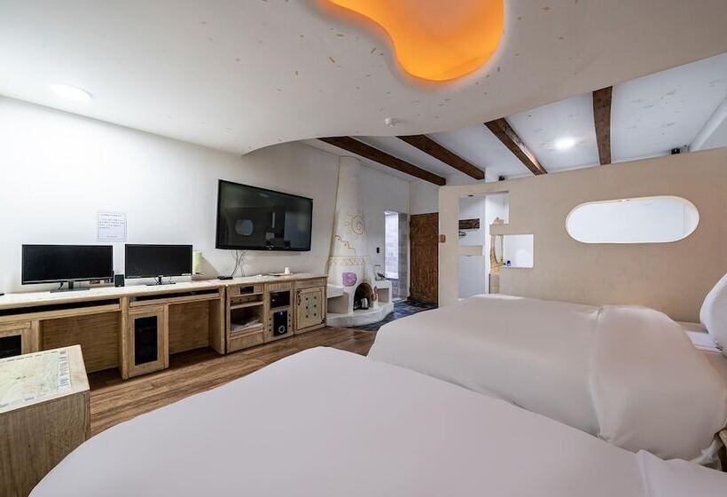 Motel Daejeon Meteor Edition