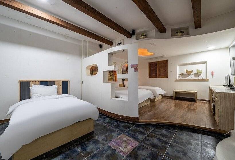 Motel Daejeon Meteor Edition