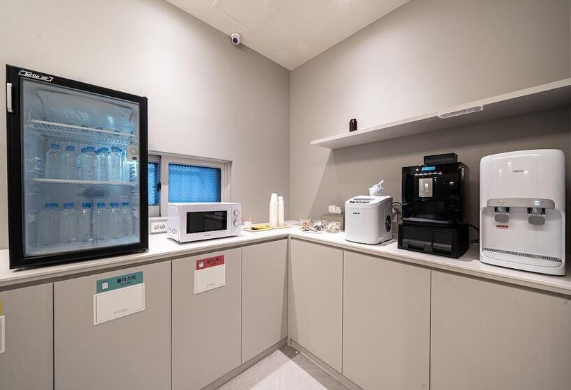 모텔 Daejeon Meteor Edition