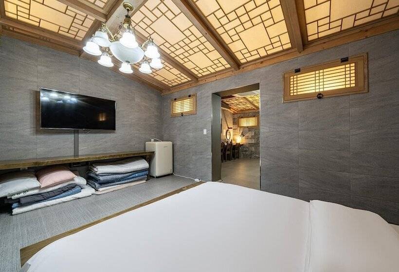 Motel Daejeon Meteor Edition