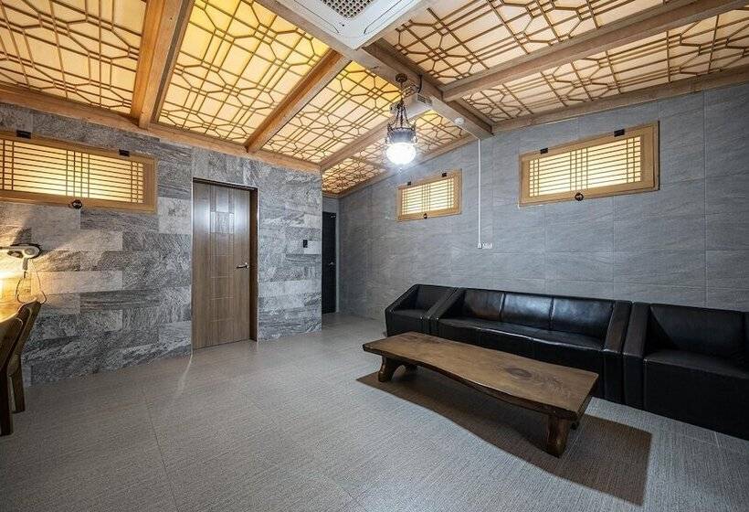 모텔 Daejeon Meteor Edition