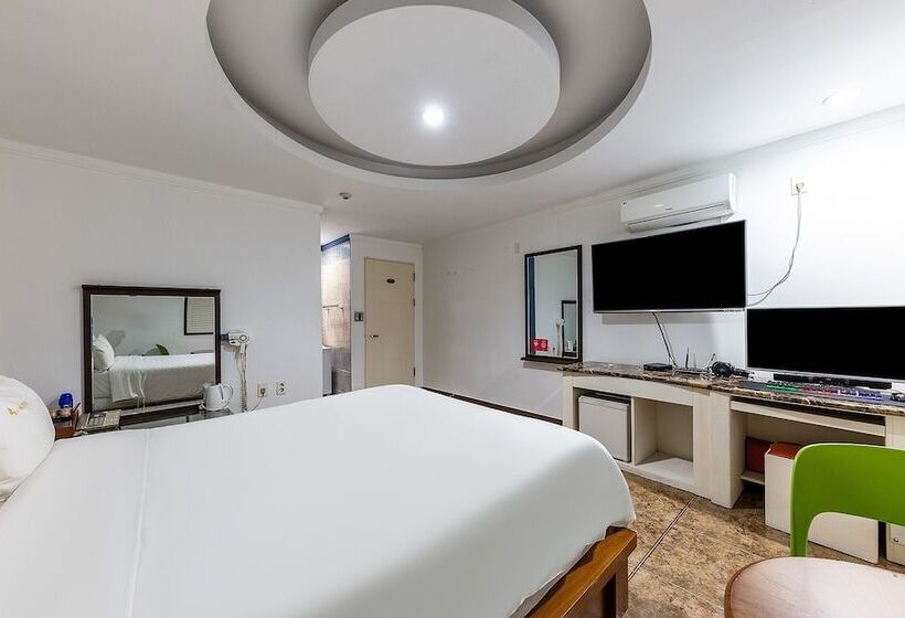 Мотель Daejeon Yongjeon Savoy