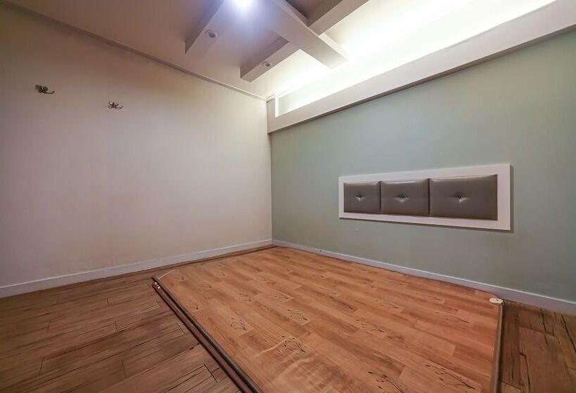 모텔 Eumseong Cello