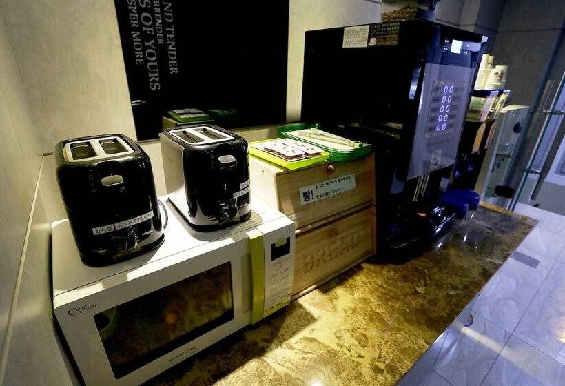 Motel Geumjeong 1004